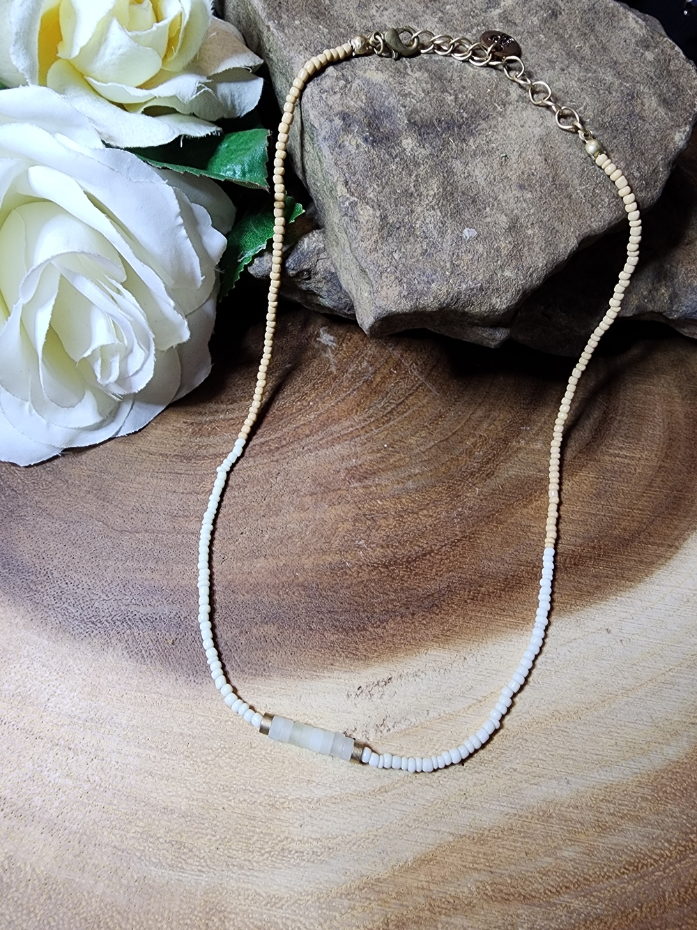 Vintage Delicate Cream And Tan Shell Beaded Necklace